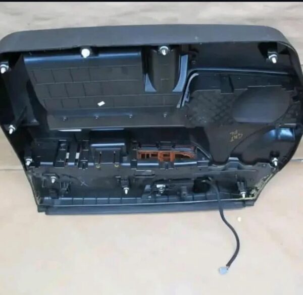 Hummer h2 panel parts available