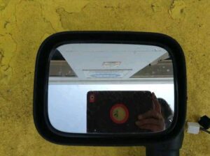 Hummer H2 mirror